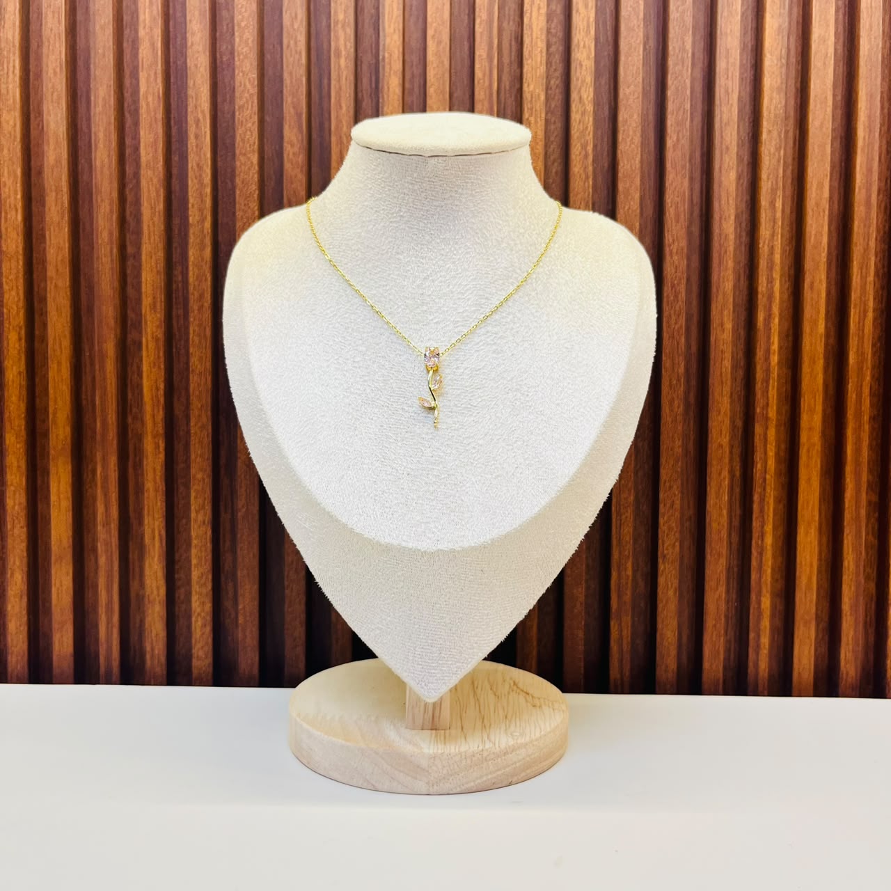 Divine Aura Necklace
