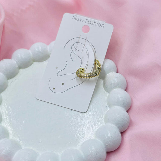 Celeste Curve Ear Cuff Earring