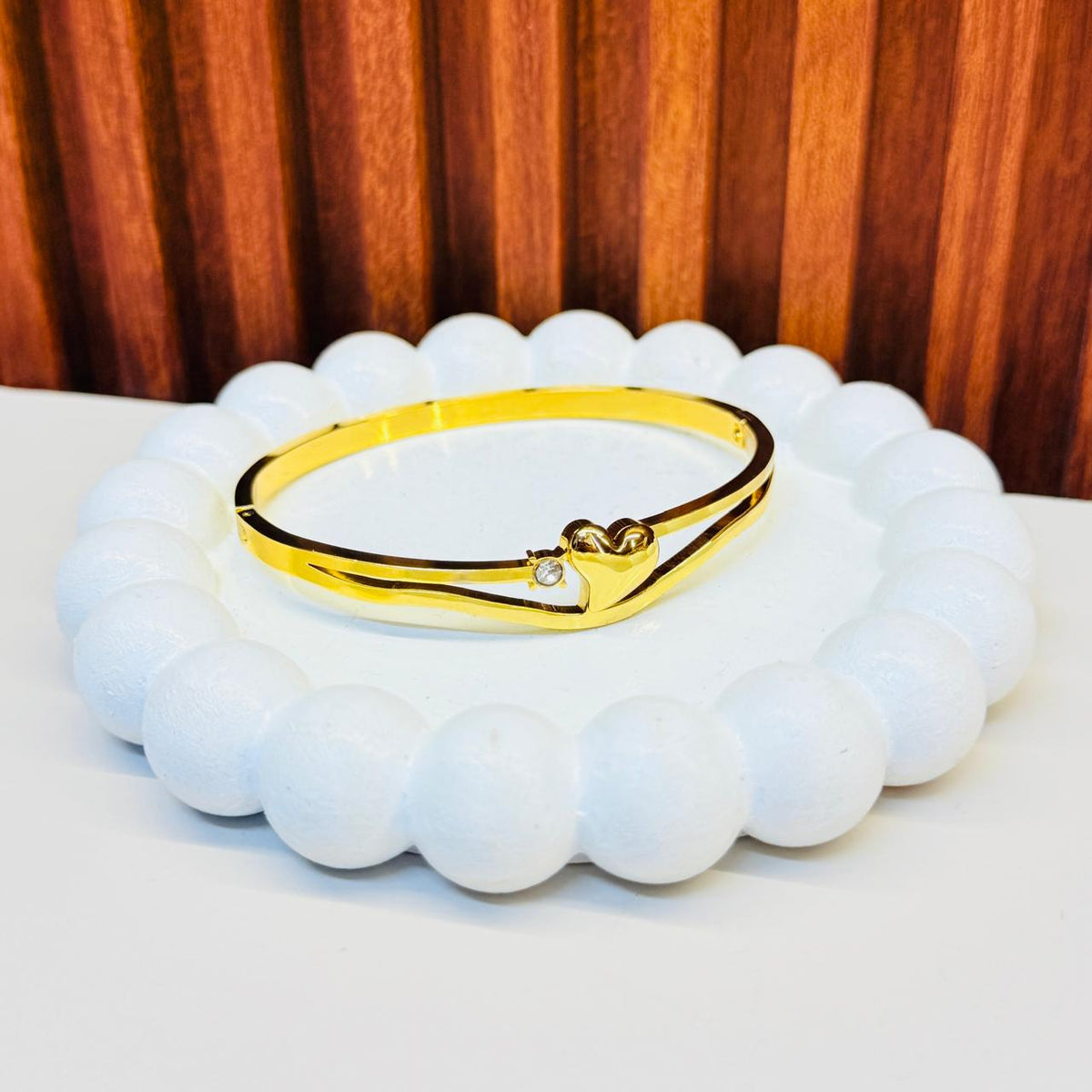 The Tiny  Stone Bracelet
