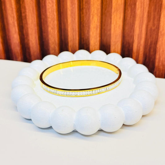 LuxeLoop Bracelet