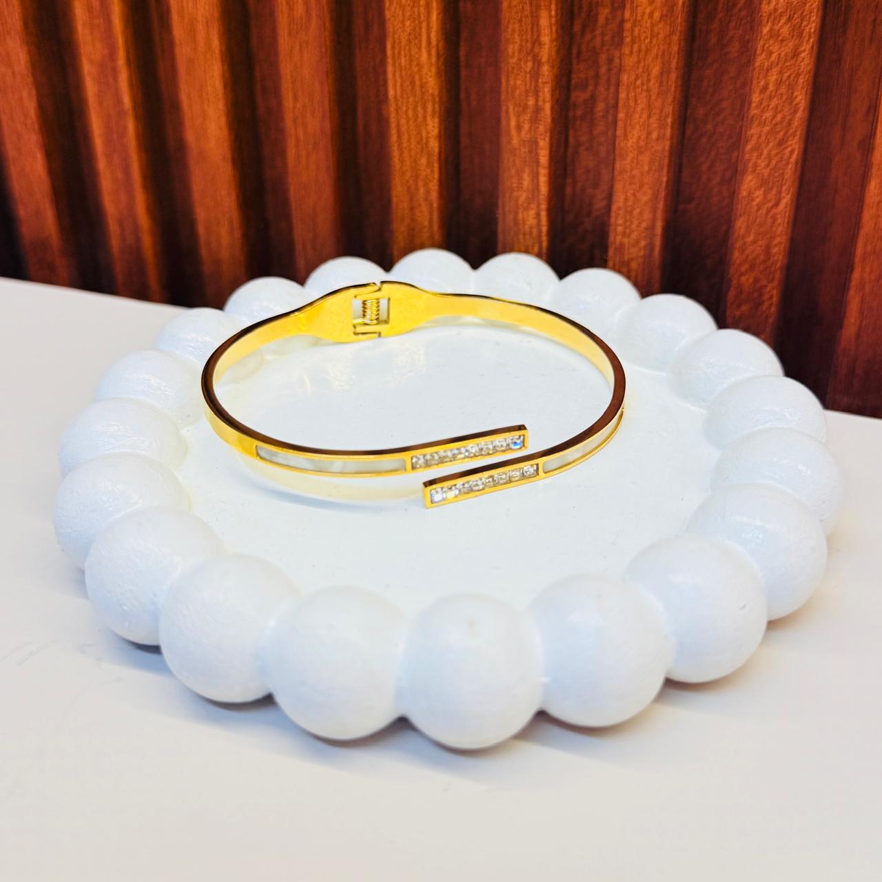 Zircon Crystal Bracelet