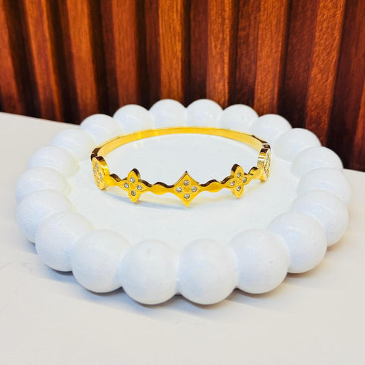 Wavy Diamond  Bracelet