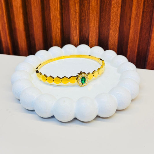 Central Green  Bracelet