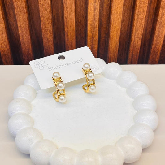 Glamour Pearl  Earrings