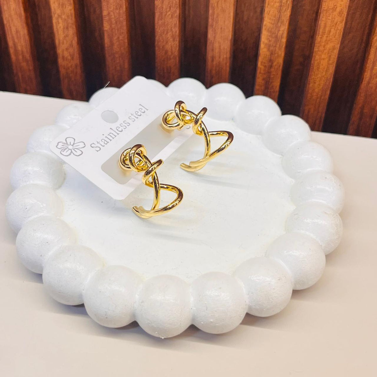Golden spark Nest Earrings