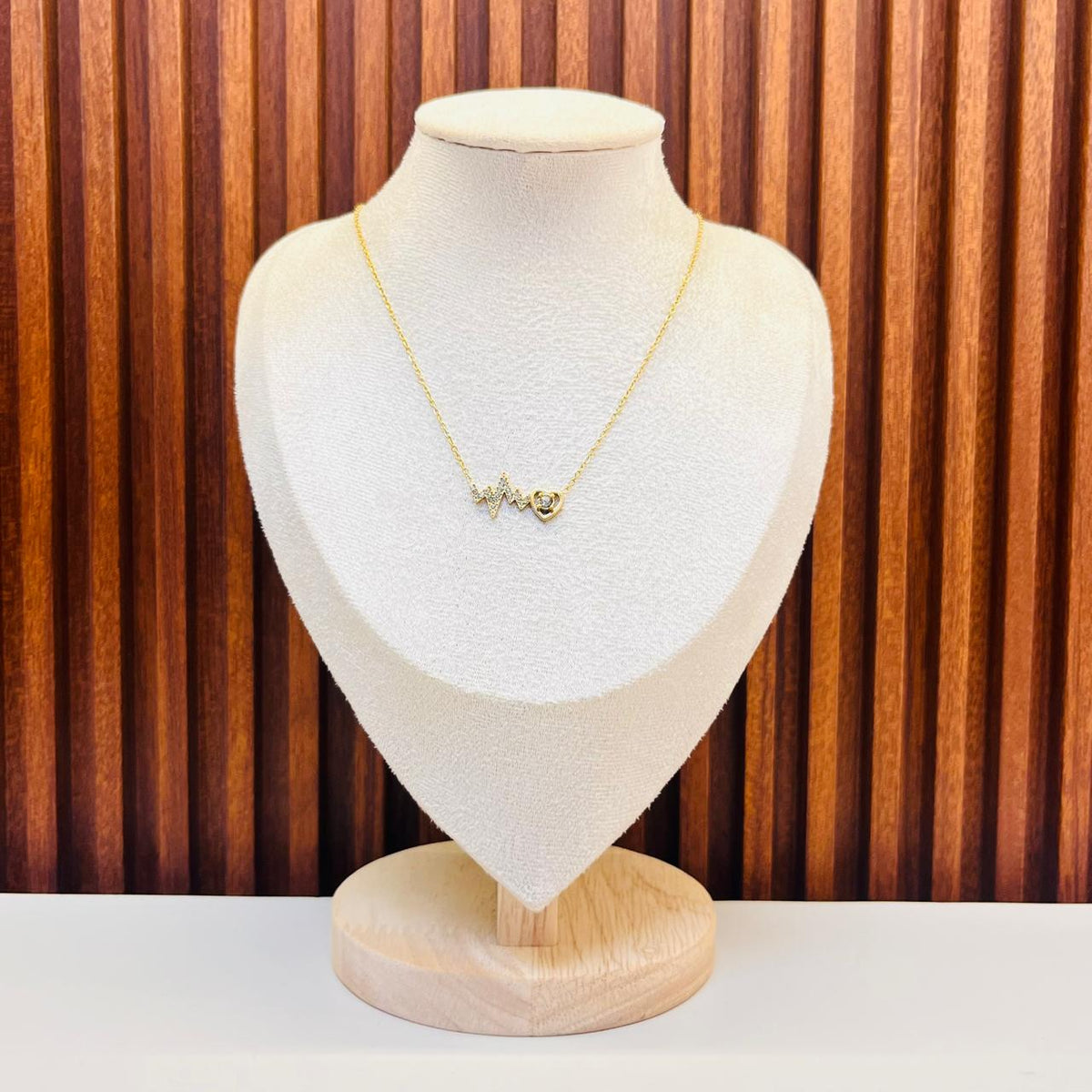 Golden Aura Necklace