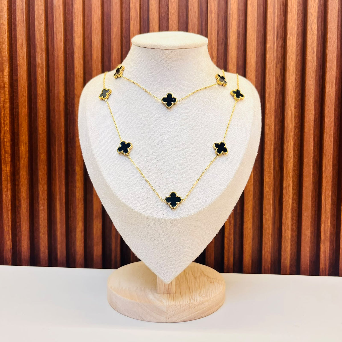 Black Flower Necklace