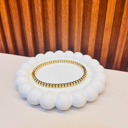 Graceful Twist Bracelet