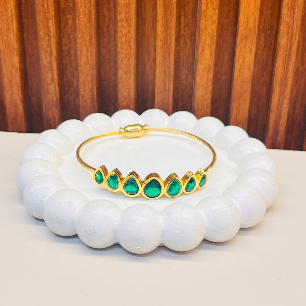 Green Teardrop Bracelet