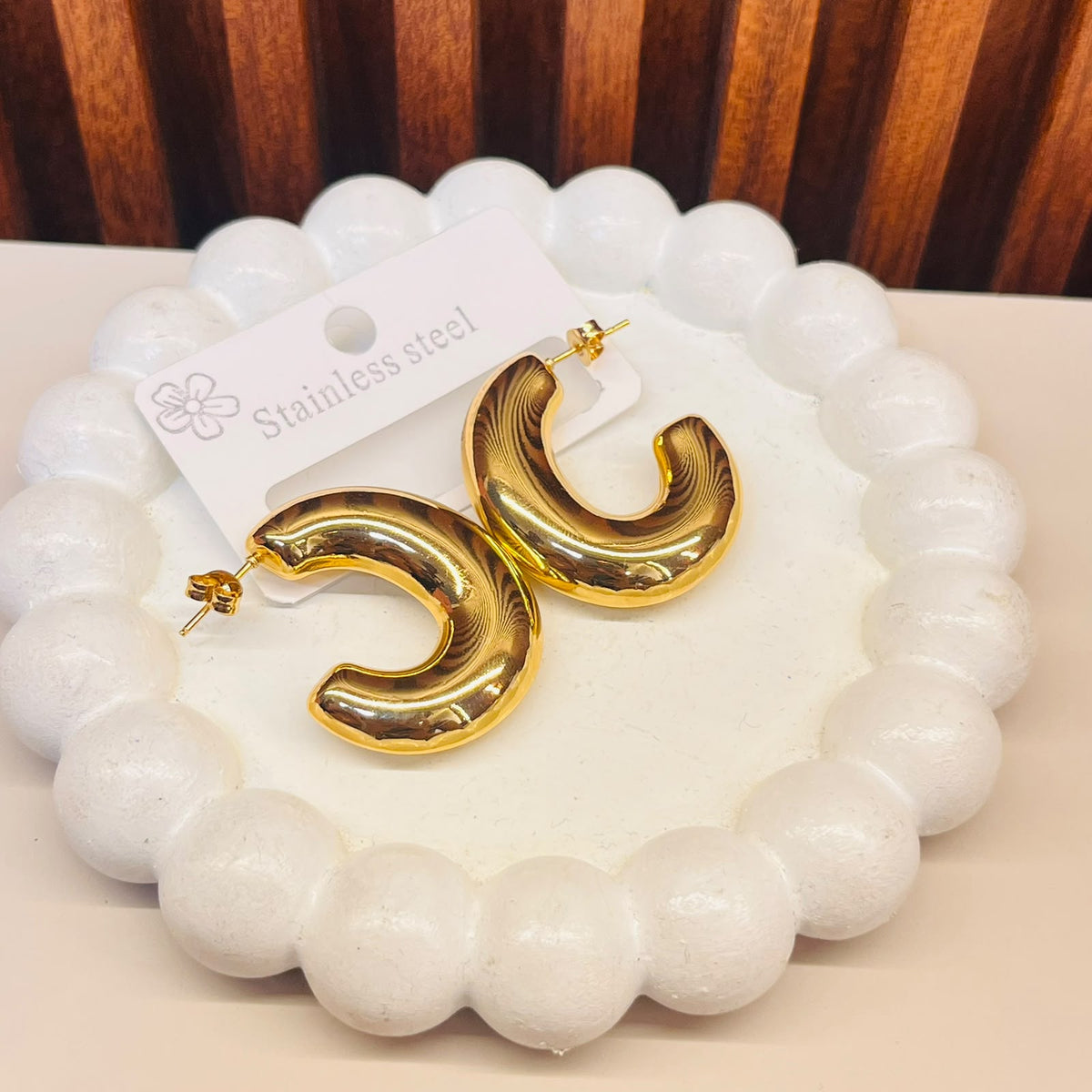 Gold Emerald Earrings
