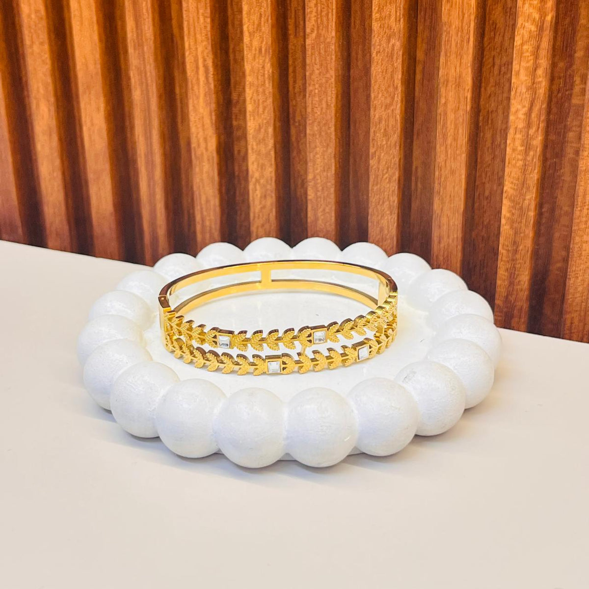 Golden Majesty Bracelet