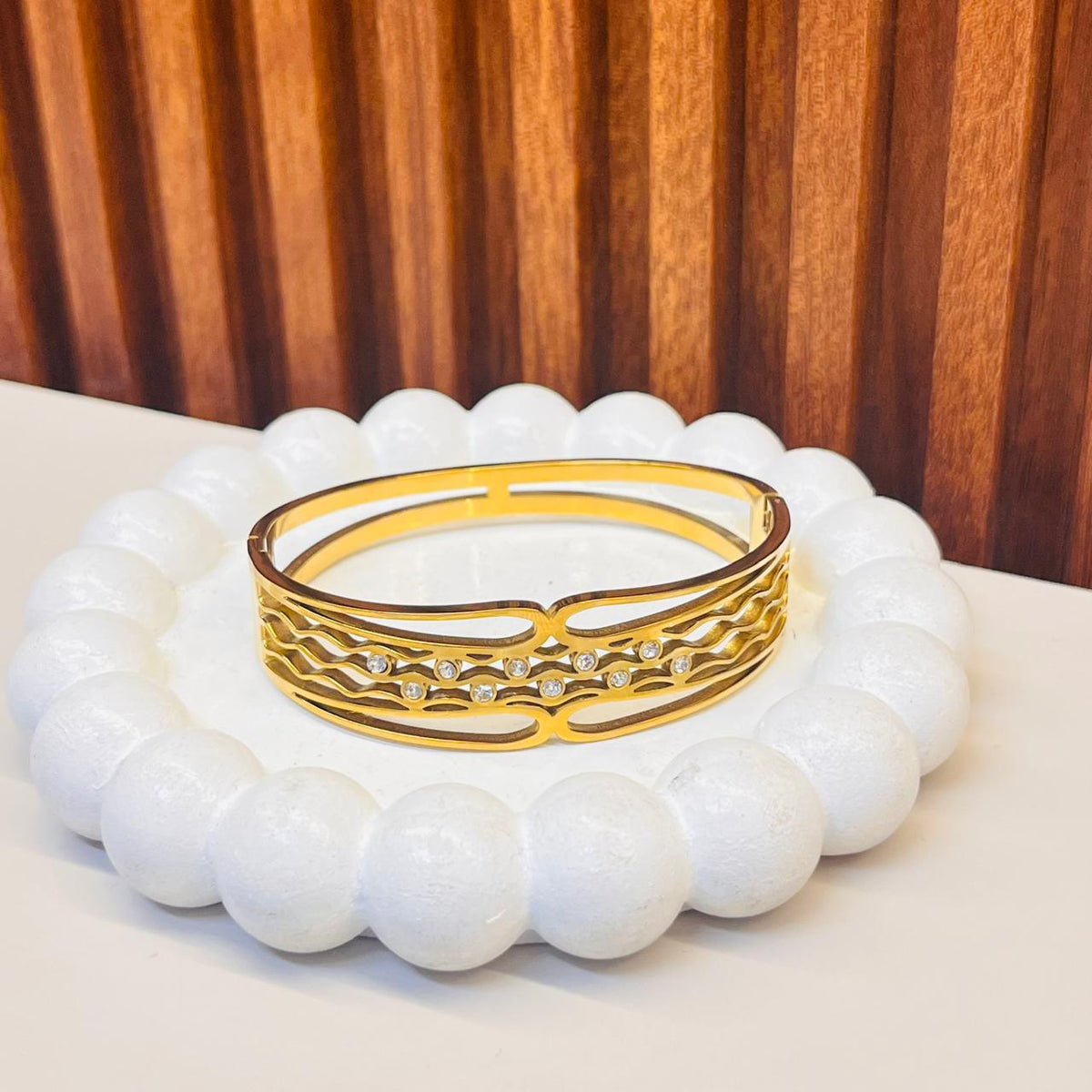 Pure Elegance Bracelet