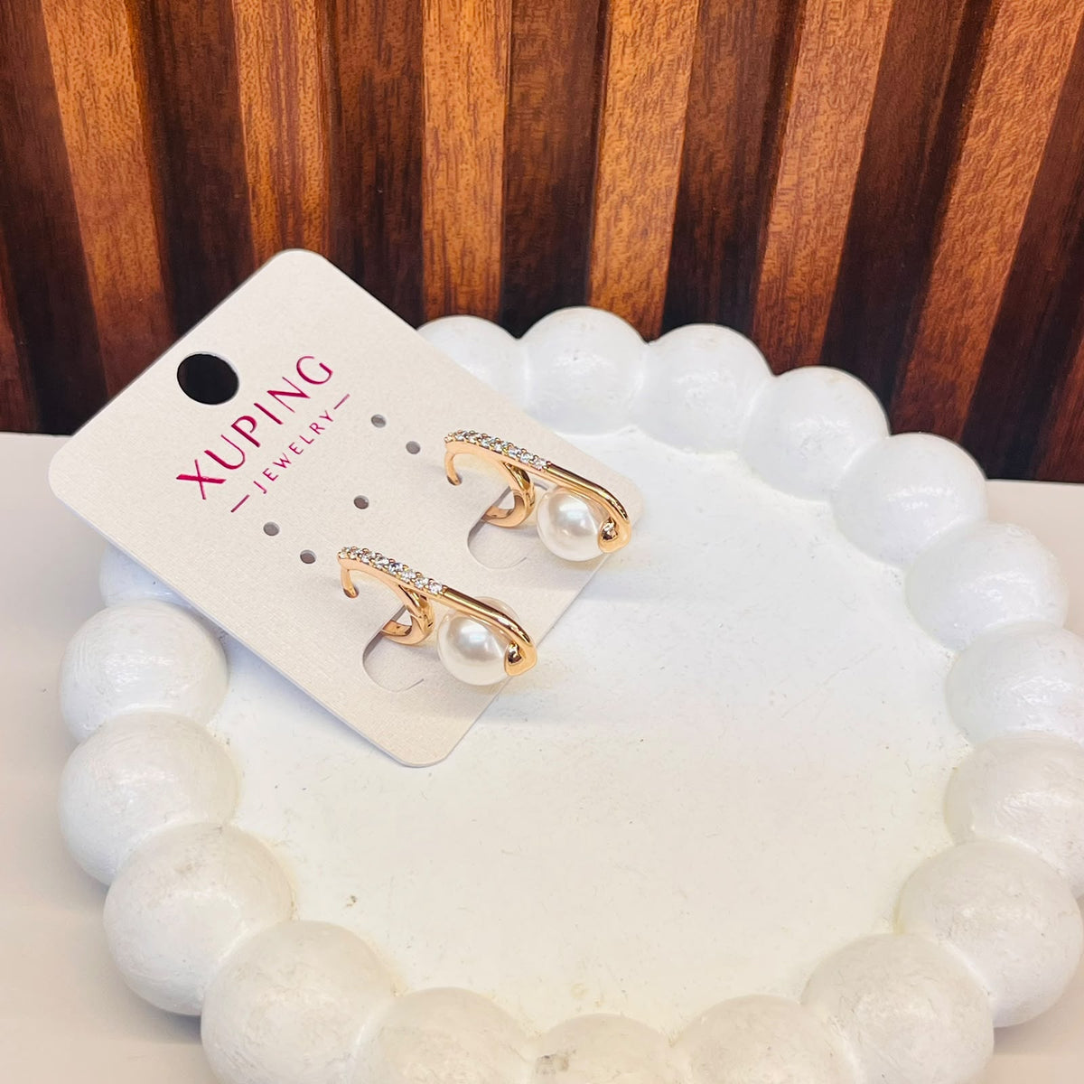 Elegant Pearl Earrings - XUPING