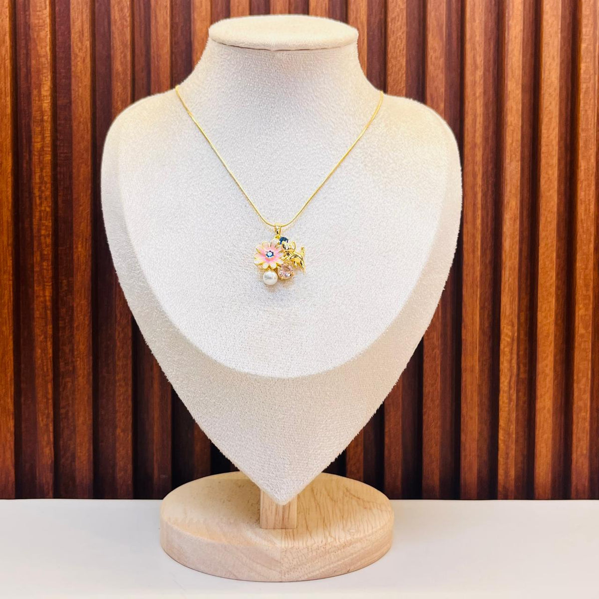 Nature Elegance Necklace