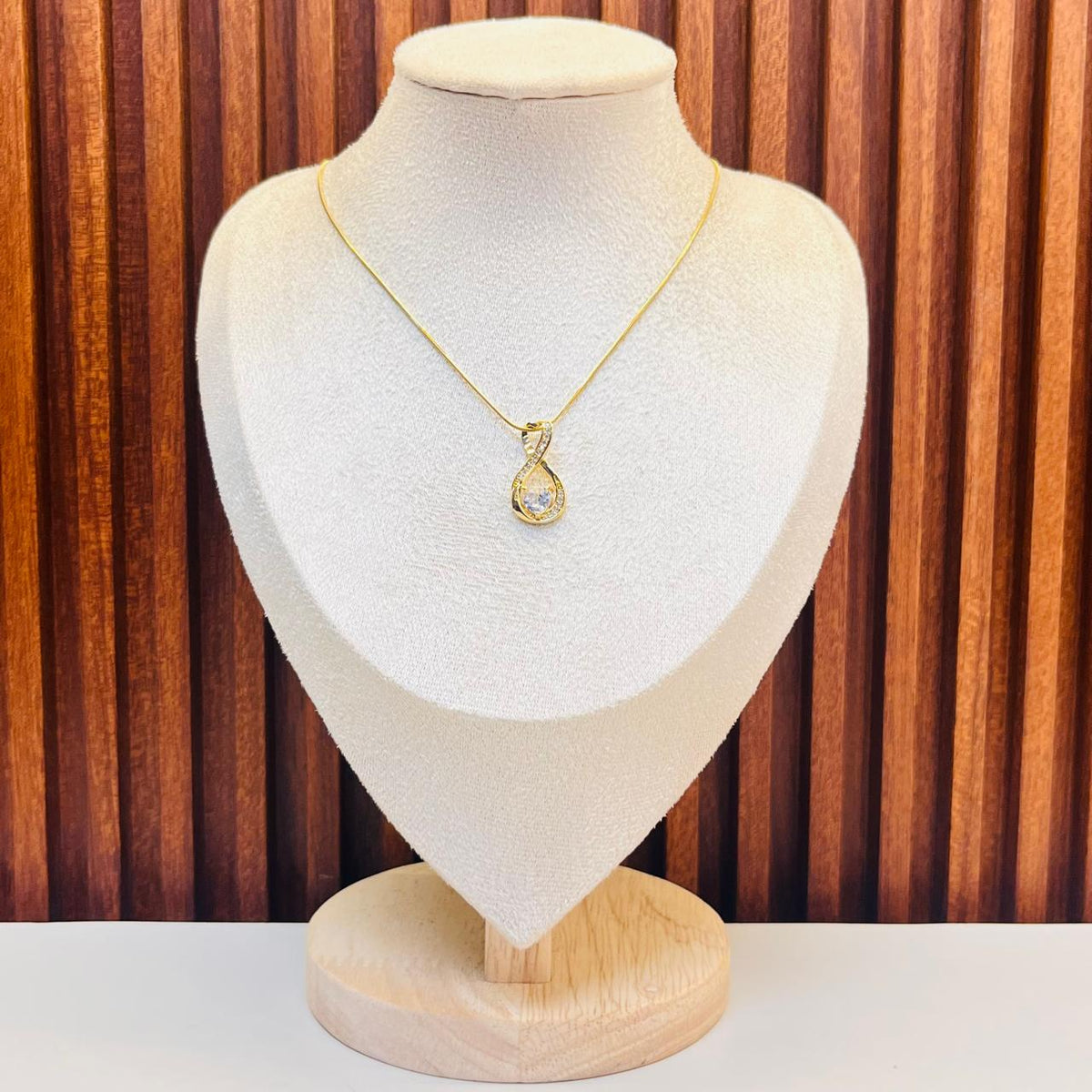 Diamond Queen Necklace