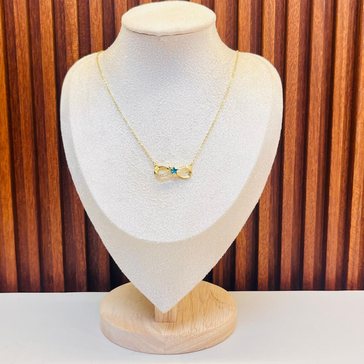 Blue Elegance Necklace
