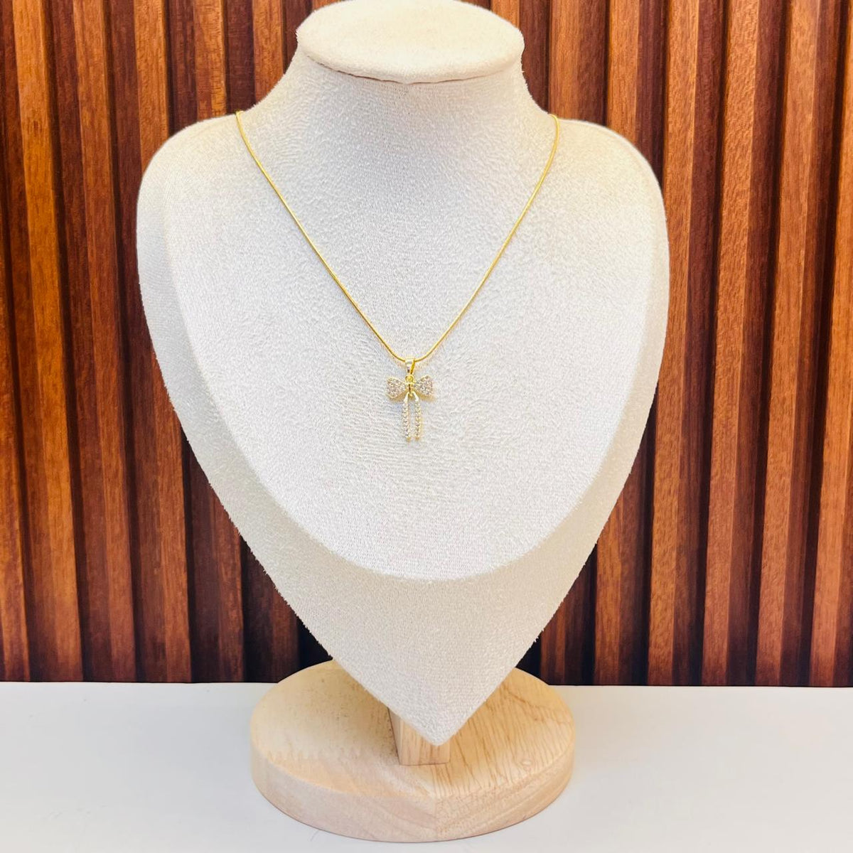 Mini Bow Necklace