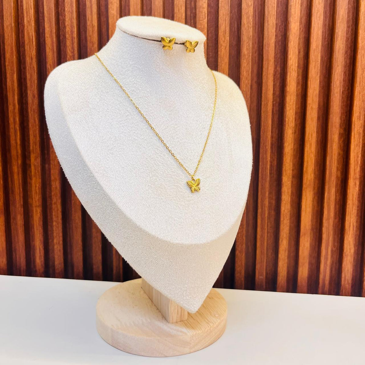 Angel Wings Pendant Set