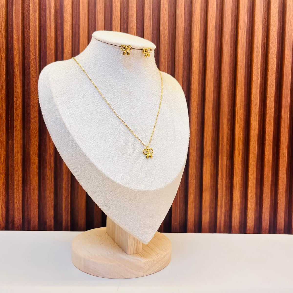 Daisy Dream Pendant Set