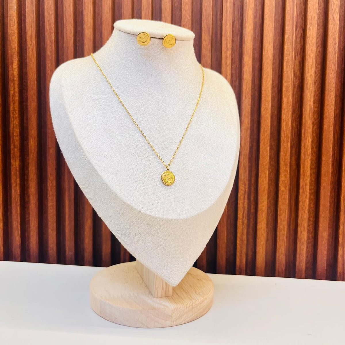 Small Round Pendant Set