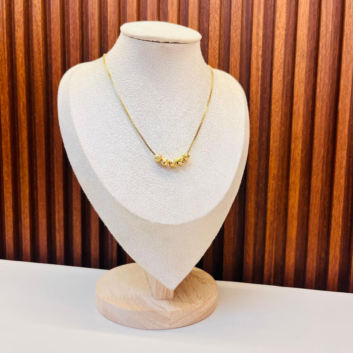 Small Cluster Beads Necklace