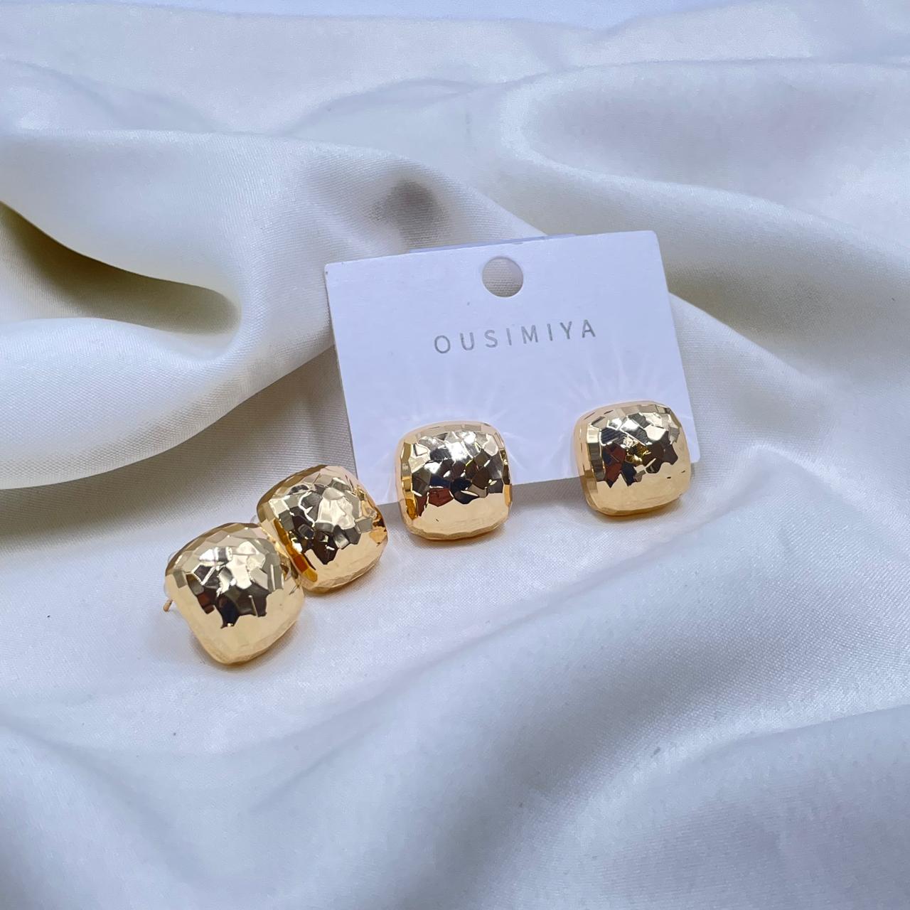 Elegant Stud  Earrings