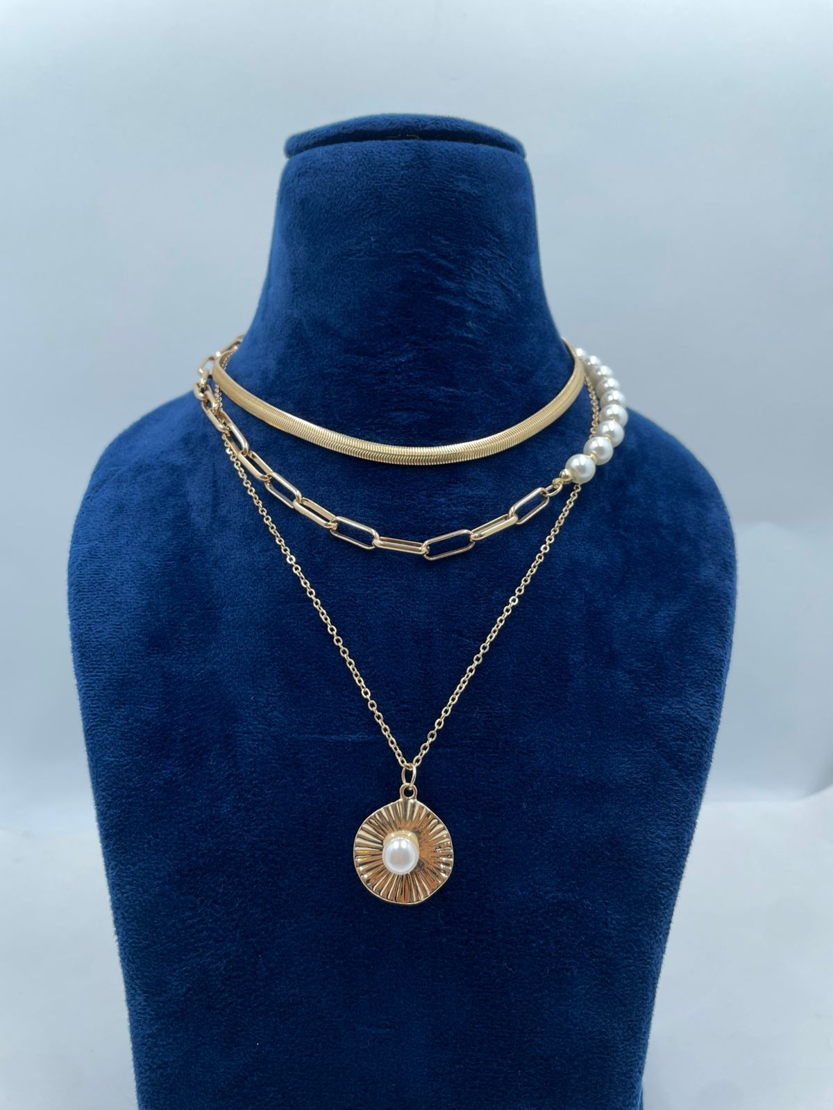 Gilded Trinity Necklace