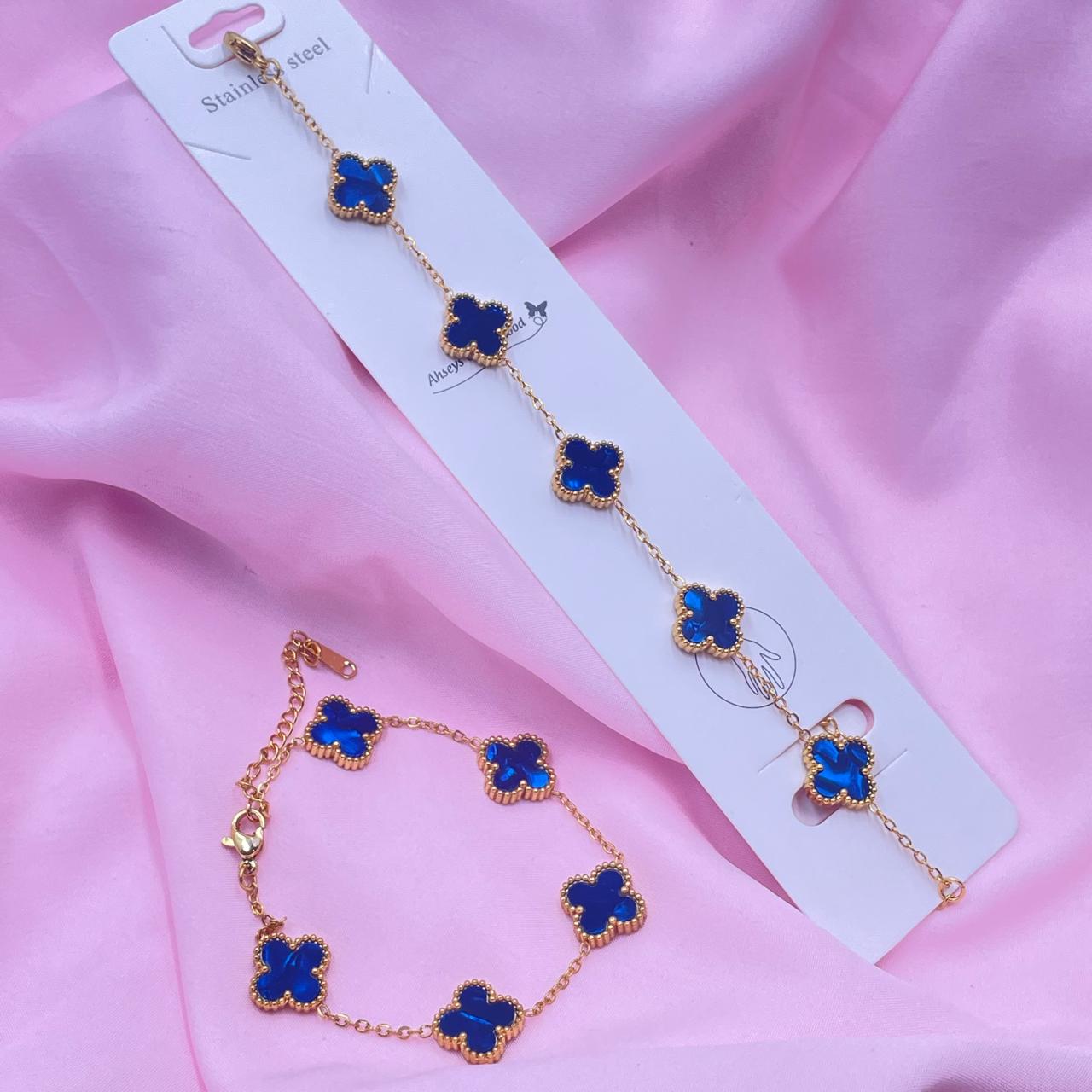 Chic Glossy Clover Bracelets