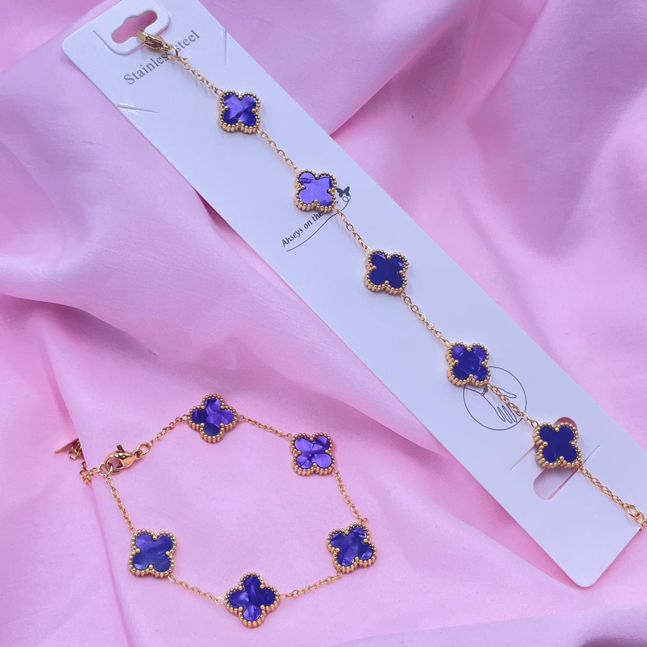 Chic Glossy Clover Bracelets