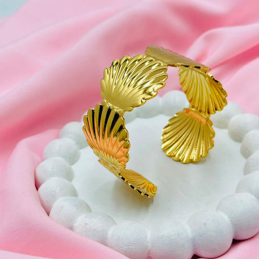 Regal Shine Cuff Bracelet