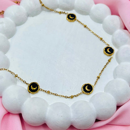 Frosted Gem Necklace
