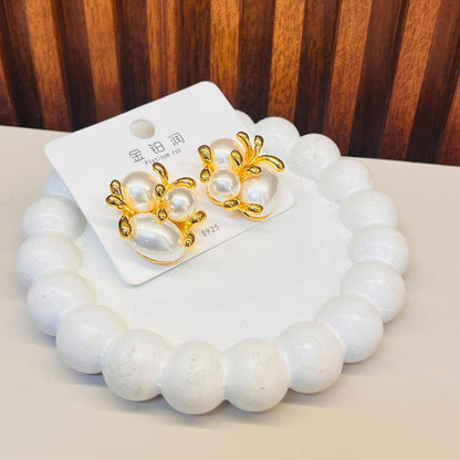 Cloud Pearl Studs