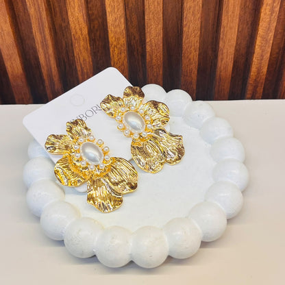 Gold Plated Pearl Earring