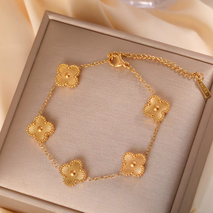 Golden Clover Bracelet