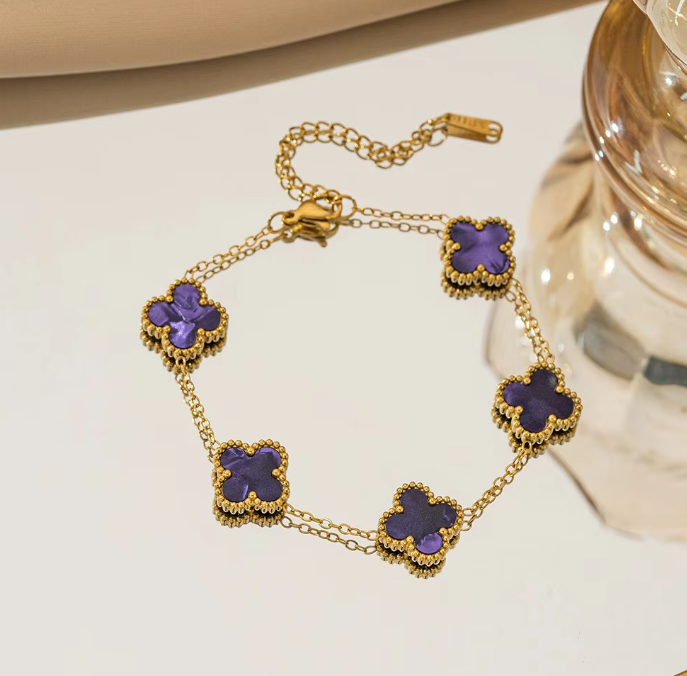 Chic Glossy Clover Bracelets