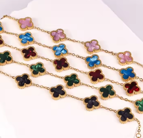 Chic Glossy Clover Bracelets